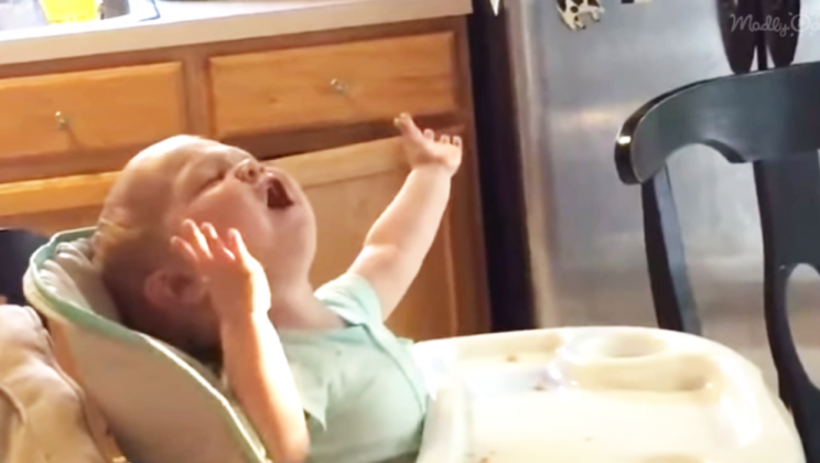 Dad Sings national Anthem, But Baby Steals Yhe Show With Her Dramatic Backup Performance