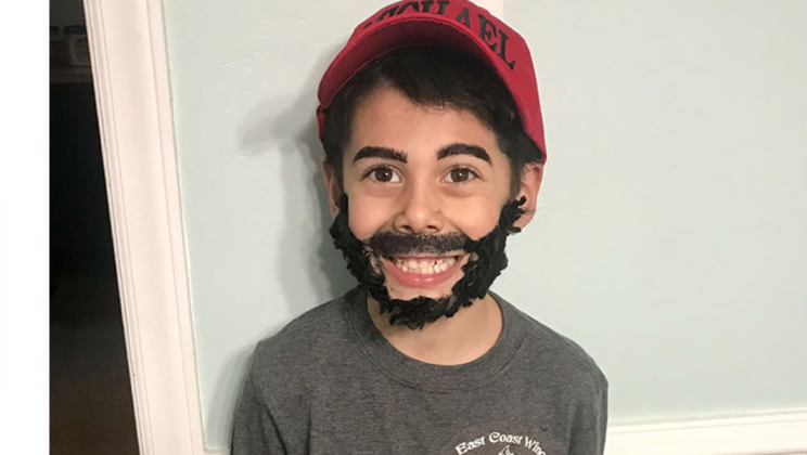 Mother told her son to dress up as ‘his favorite hero’ for Halloween: now his costume left everyone in tears