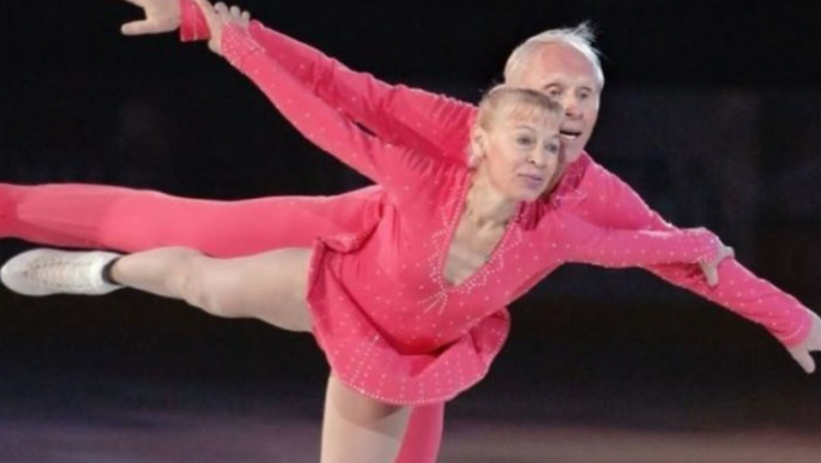 He is 83 years old and she is 79 years old and they are back on the ice. Unrepeatable performance of Olympic champions.