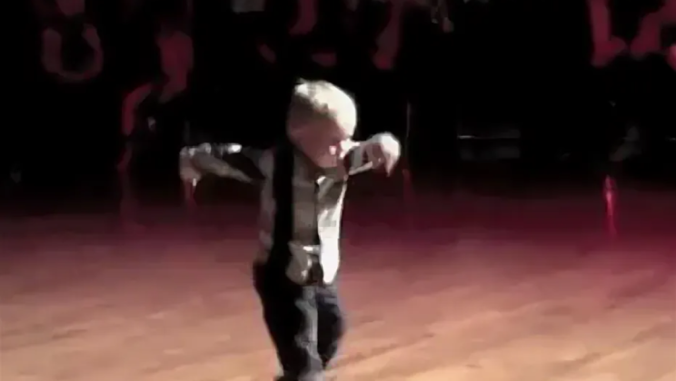 Baby Hears Favorite Song, Starts To Jive – But His Ending Has Everyone in Stitches!
