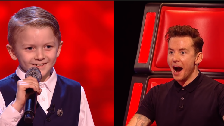 The little boy took the stage and captivated the jury not only with his talent as a singer but also with his acting.