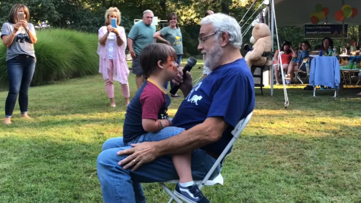 Grandpa’s song to special needs grandson is melting millions of hearts