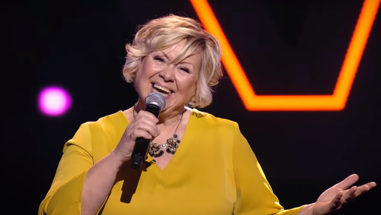 ‘Voice’ Judges Spin Around For Senior’s 1961 Etta James Hit