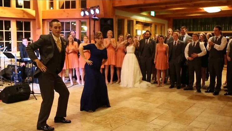 The groom invited his mother to dance together and no one expected THIS from them!!