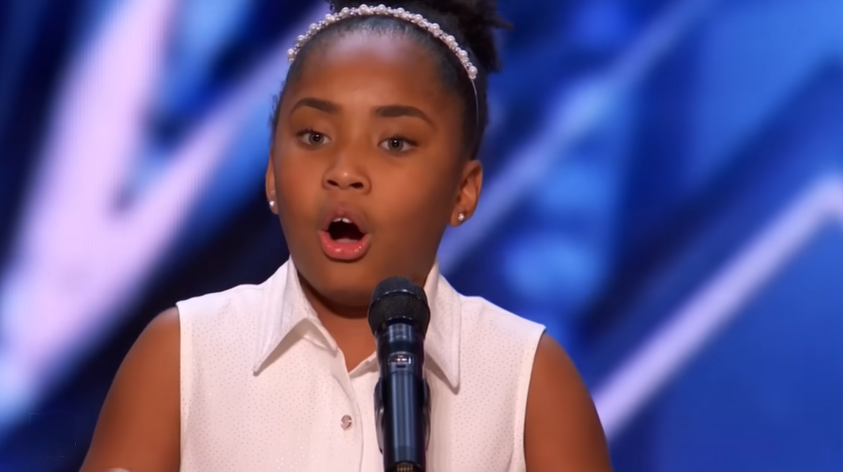 Una Cantante de Ópera de 9 Años Hace Historia con su Momento del Buzzer Dorado
