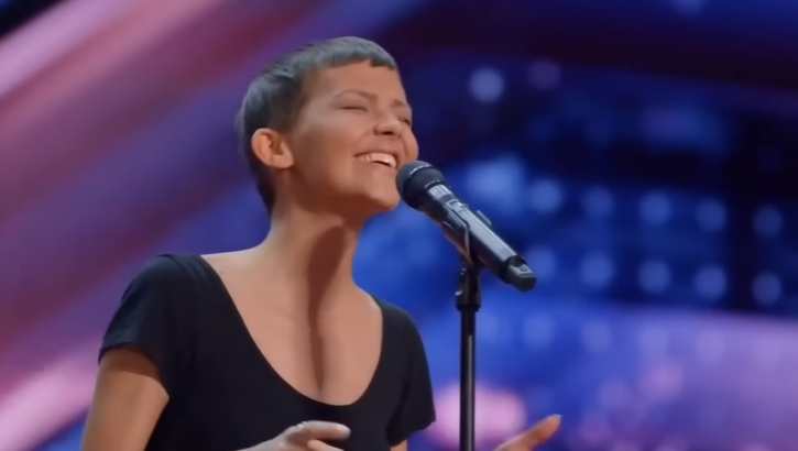 A Brave Performer Delivers One of the Most Unforgettable and Emotional Performances on Stage